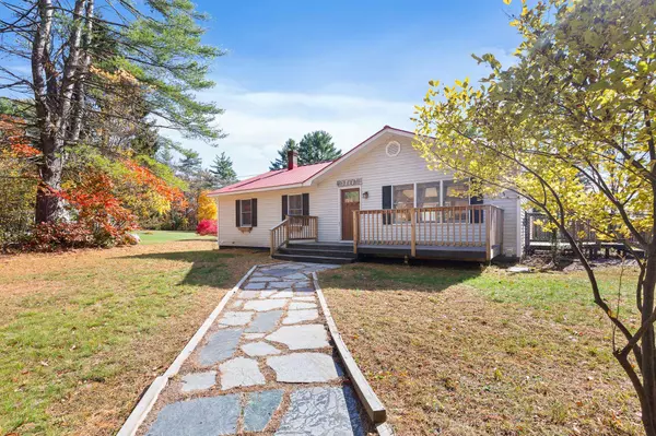 236 Eagles Nest RD, Castleton, VT 05751
