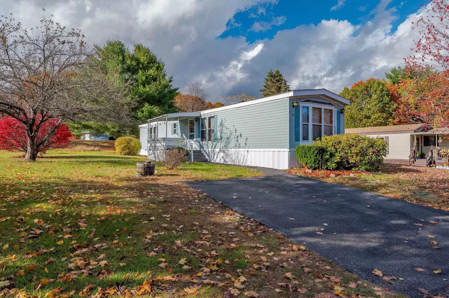 22 Cherokee WAY, Rochester, NH 03867