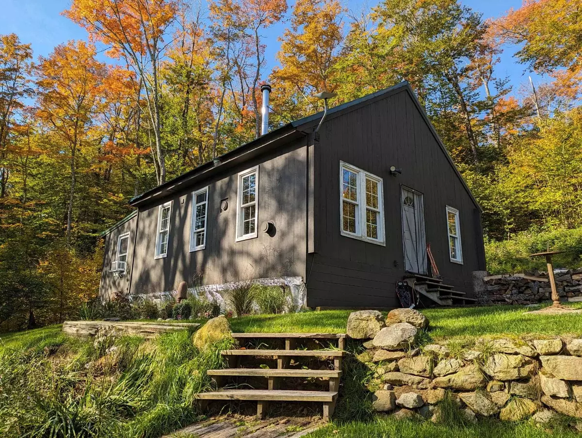 Dorchester, NH 03266,24 Potts DR