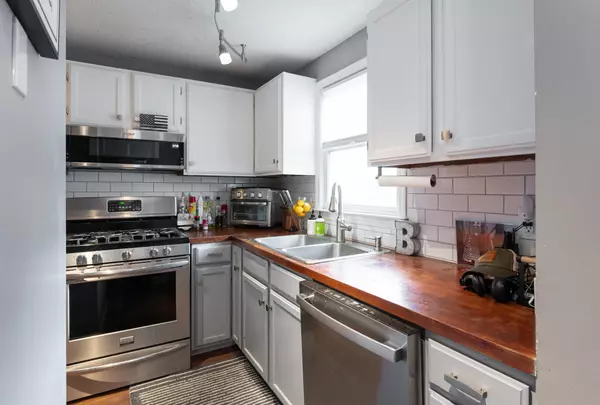 Manchester, NH 03104,50 Edward J Roy DR #21