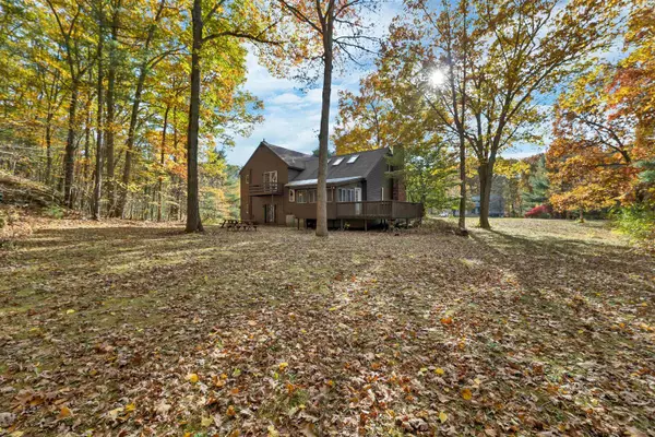 Salem, NH 03079,11 Teague DR