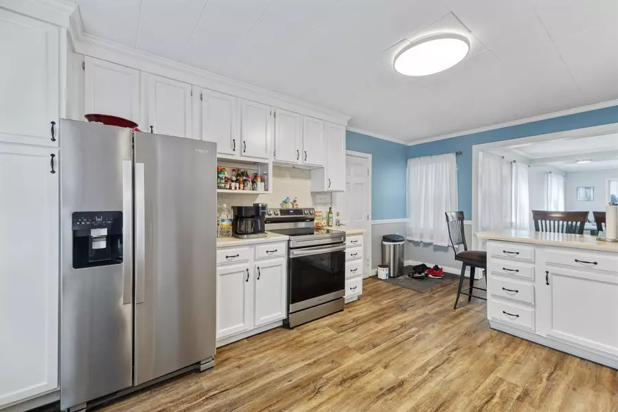 429 Cartier ST, Manchester, NH 03102