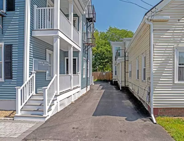 Nashua, NH 03060,30 Ledge ST