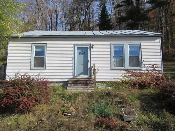 46 Ledgeside TER, Hartford, VT 05001