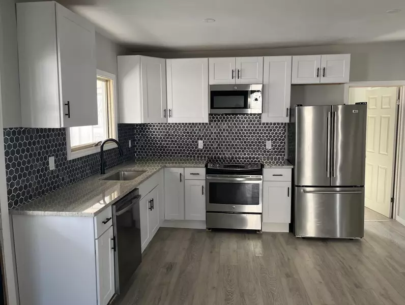 56 Franklin ST, Somersworth, NH 03878