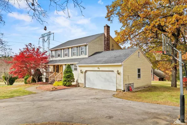 Windham, NH 03087,138 Castle Hill RD