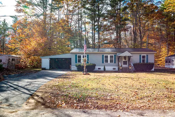 357 Lamplighters DR, Conway, NH 03818