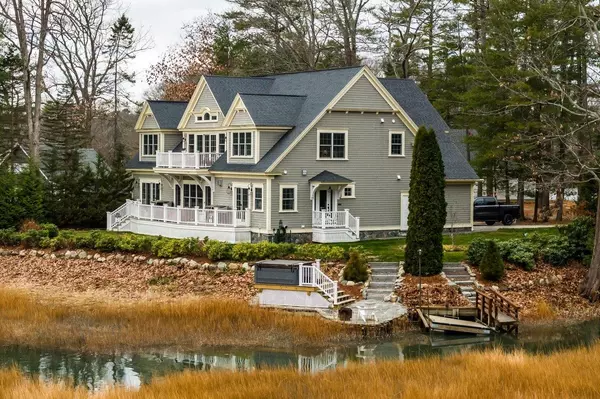 25 Nute RD, Dover, NH 03820