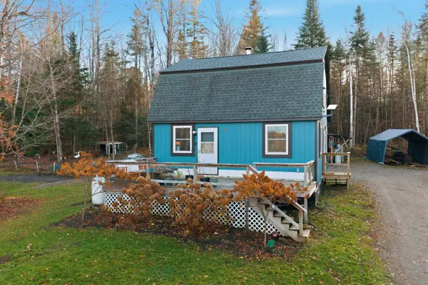 Colebrook, NH 03576,22 Hartlen AVE