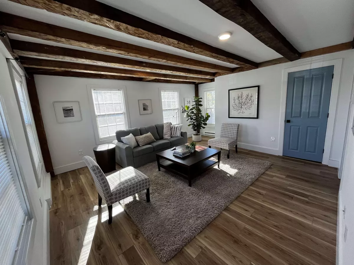 Portsmouth, NH 03801,4 Rock ST #B