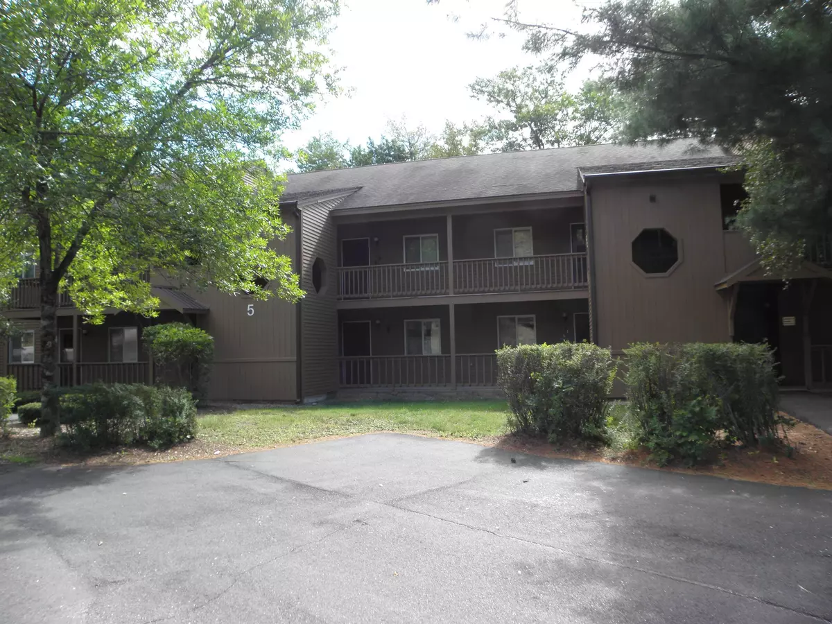 Lincoln, NH 03251,5 Hummingbird RD #3