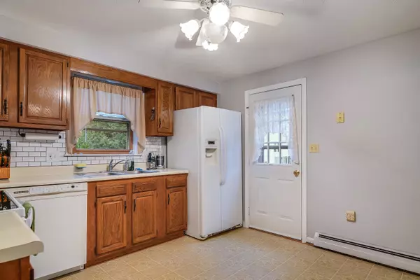 Concord, NH 03303,43 Woodbine AVE