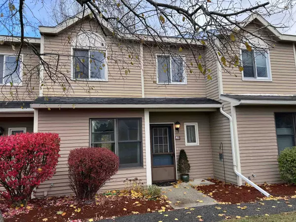 South Burlington, VT 05403,J3 Stonehedge DR