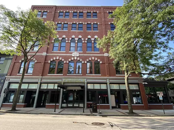 Manchester, NH 03101,83 Hanover ST #409