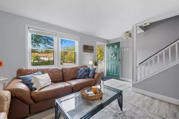 Manchester, NH 03109,1035 S Mammoth RD #6