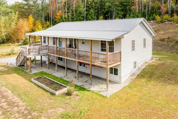 Grantham, NH 03753,689 Route 10 South