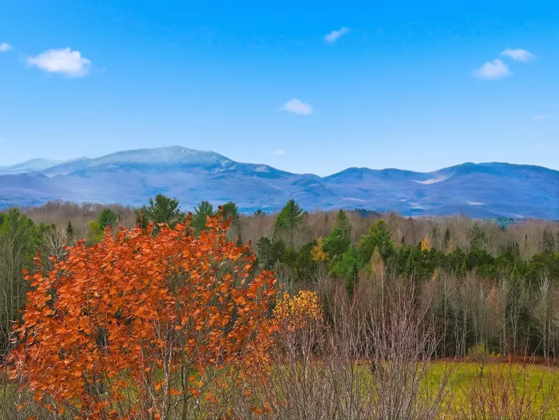 769 Jones RD, Hyde Park, VT 05655