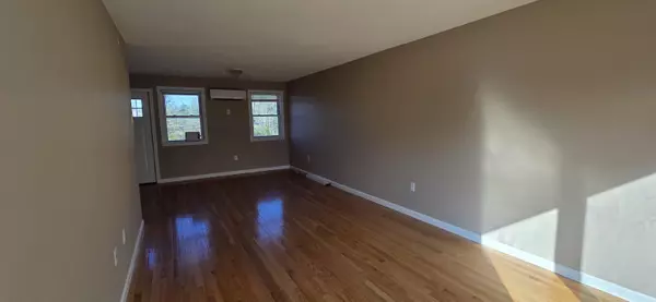 Danville, NH 03819,41 Beatrice ST #D