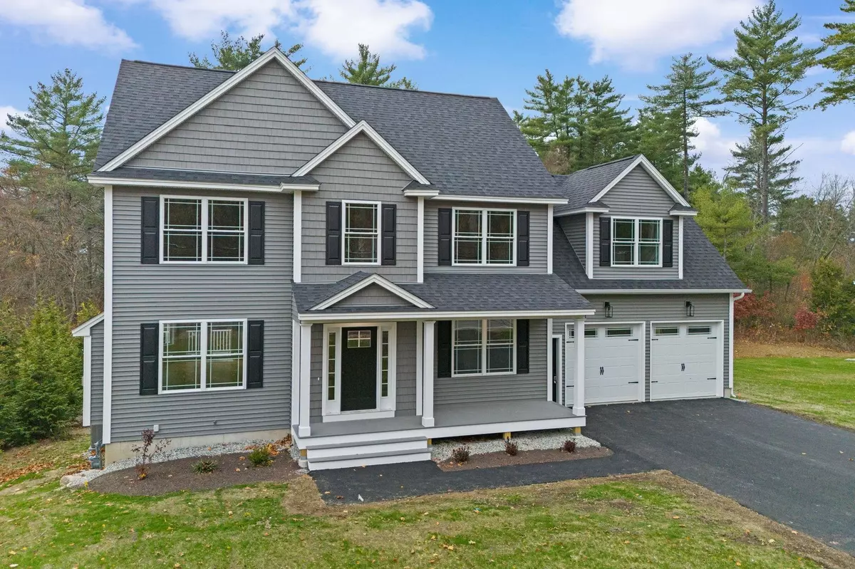 Manchester, NH 03109,593 Cohas AVE