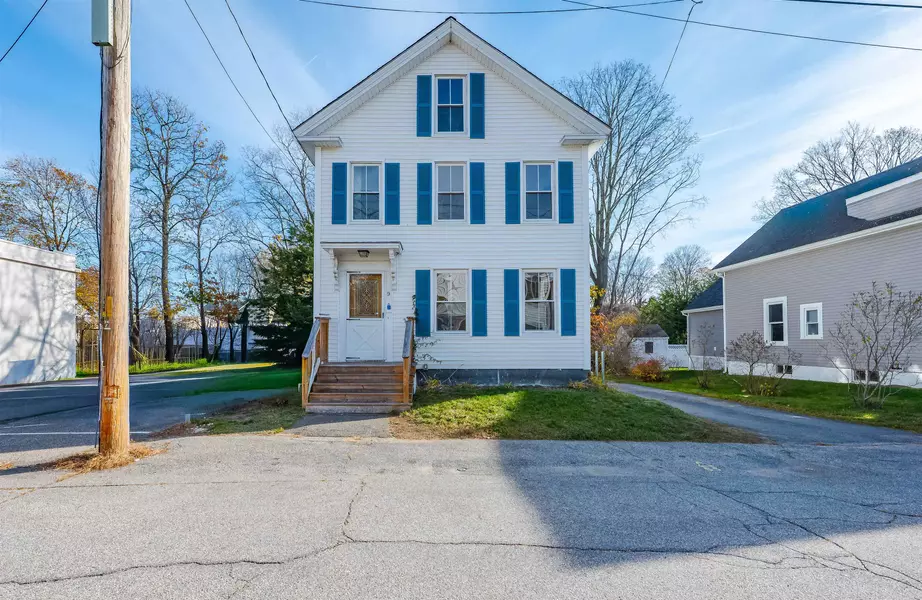 9 School ST, Exeter, NH 03833