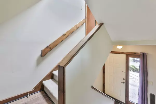 Nashua, NH 03063,6 Cornwall LN #7