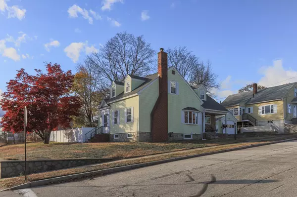 Manchester, NH 03102,509 Kelley ST