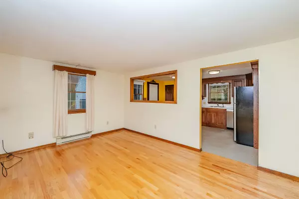 Berwick, ME 03901,14 Worster RD