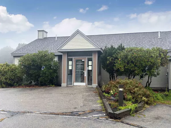 Rochester, NH 03867,161 Rochester Hill RD