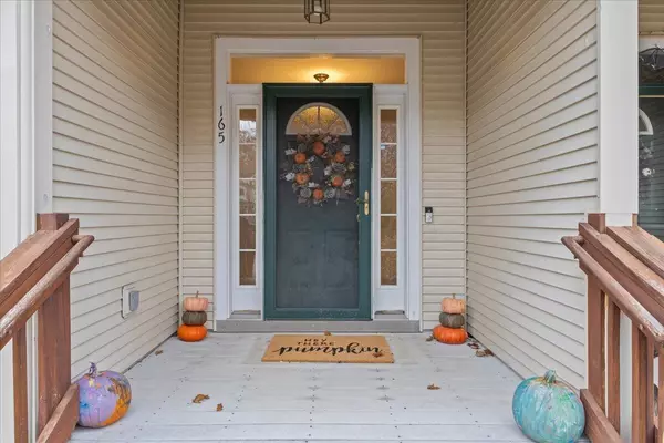 Colchester, VT 05446,165 Fern CT