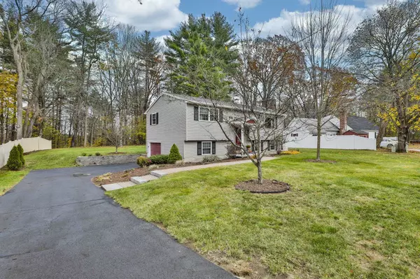 Concord, NH 03310,53 Heather LN