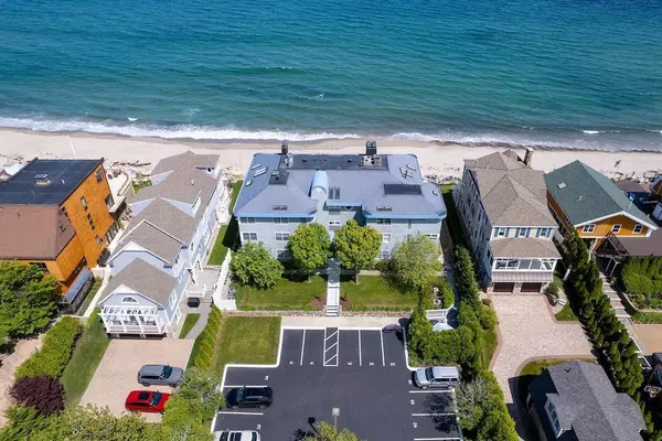 Hampton, NH 03842,1044 Ocean BLVD #1B