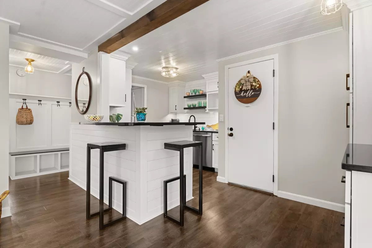 Hampton, NH 03842,47 Seabury