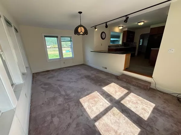 Bradford, VT 05033,175 Upper Plain