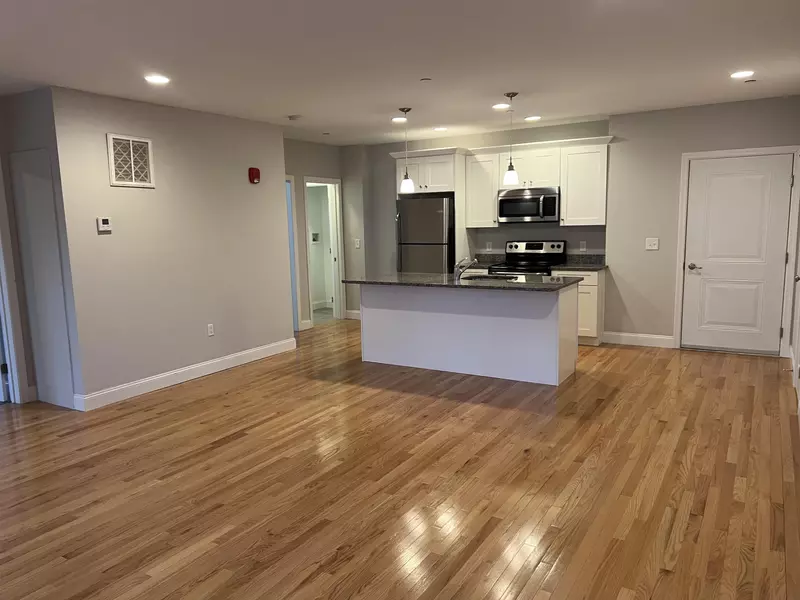 50 sheffield DR #205, Dover, NH 03820