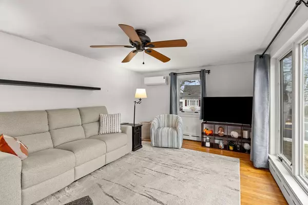 Nashua, NH 03060,27 Fifield ST