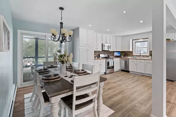 Jericho, VT 05465,11 Packard RD