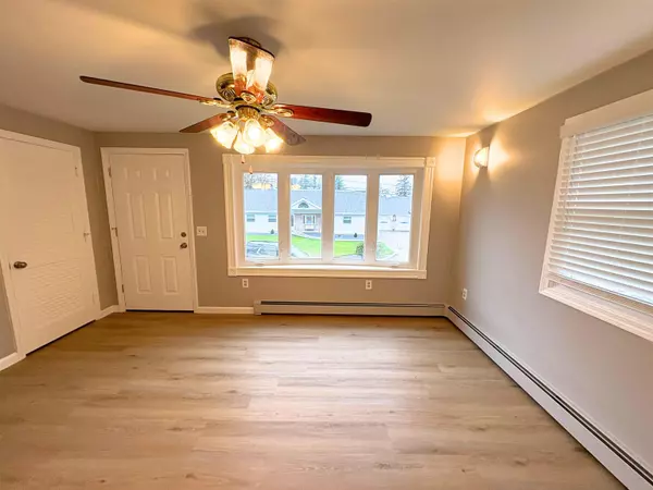 Nashua, NH 03064,11 Monadnock ST