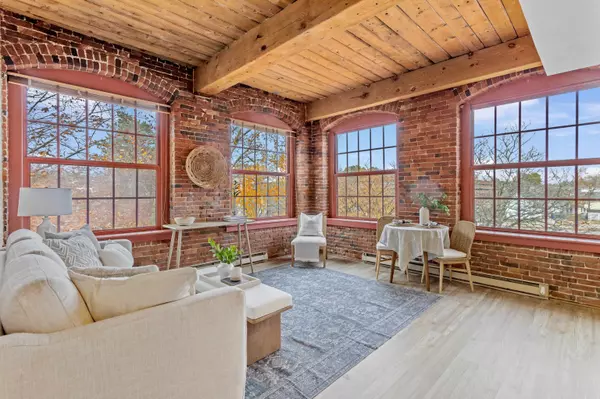 335 Cypress ST #3B, Manchester, NH 03102