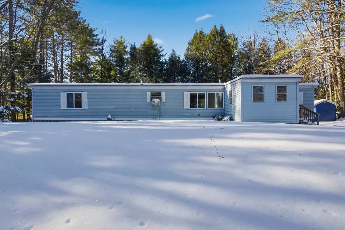 Hillsborough, NH 03244,28 Merrill RD