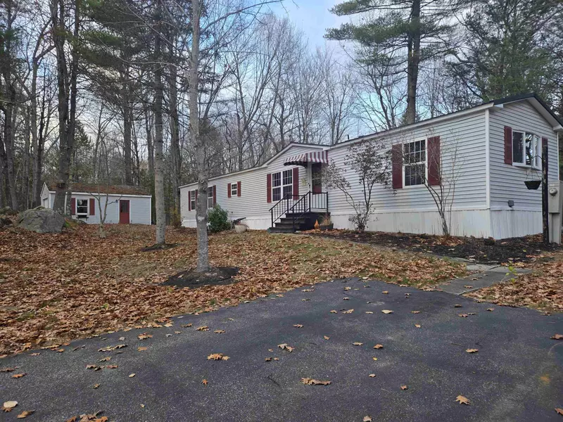 29 Birch Hill Estates RD, Wolfeboro, NH 03894