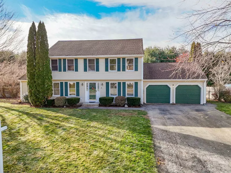 38 Mallard PT, Merrimack, NH 03054