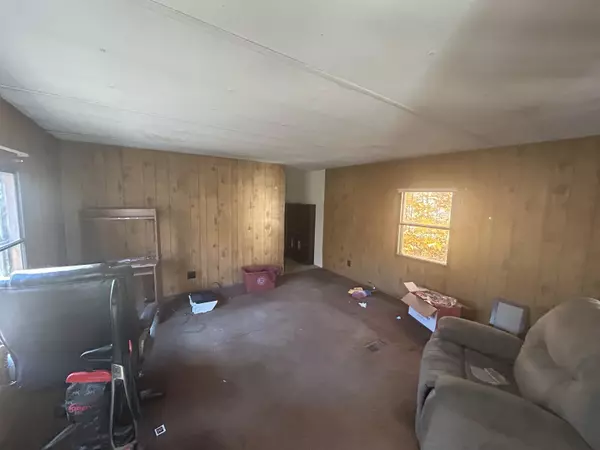 Rochester, NH 03867,31 Buffy ST