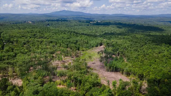 4 Cedar Ridge DR, Peterborough, NH 03458