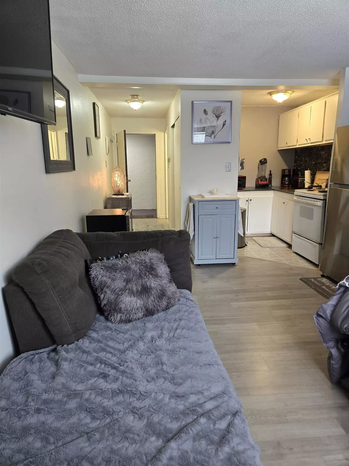 Derry, NH 03038,2 Silvestri CIR #6