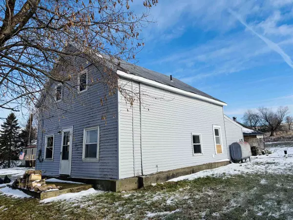 293 Central ST, Sheldon, VT 05483