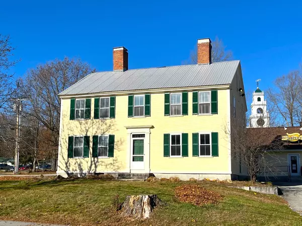 26 Western AVE, Henniker, NH 03242