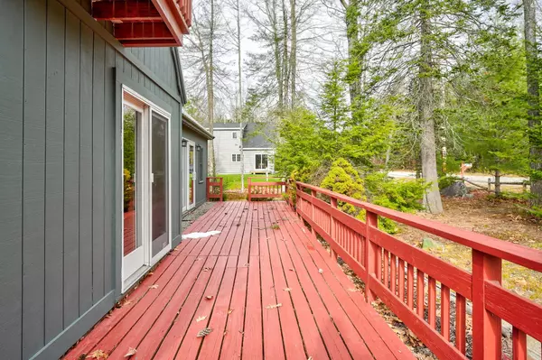 Conway, NH 03813,204 Limac CIR