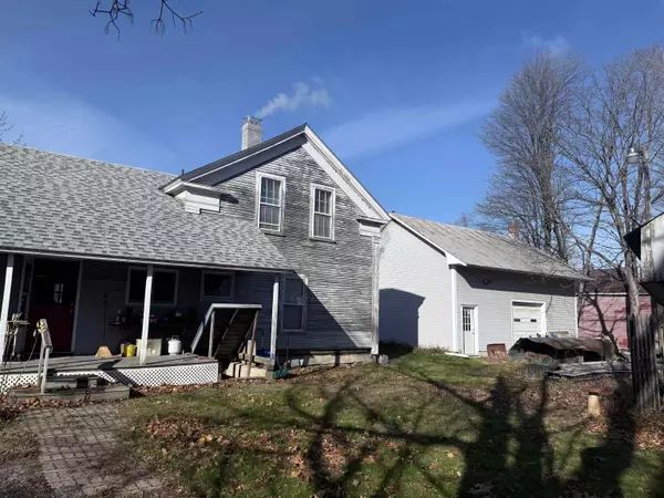 Milton, VT 05468,4 Barnum ST