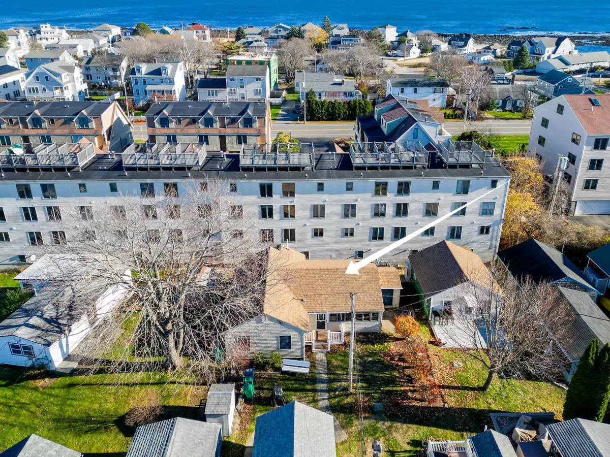 Hampton, NH 03842,61 Acorn RD