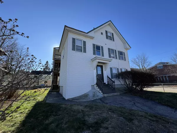 Manchester, NH 03102,70 Third ST #2